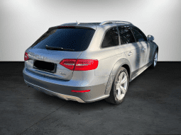 
										Audi A4 allroad QUATTRO/AUTOMATIQUE/QUATRE ROUES MOTRICES full									