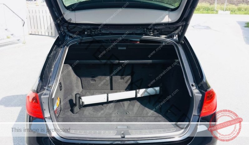 
								BMW Série 3 -316d Touring aut full									
