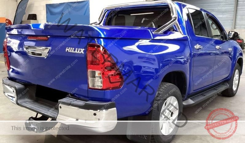 
								Toyota Hilux D 2.4 4D full									