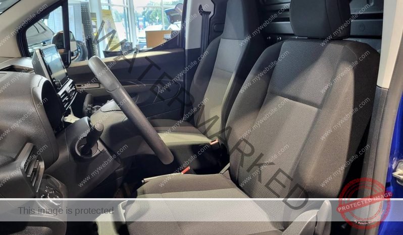 
								Opel Combo XL 1.5 CDTI full									