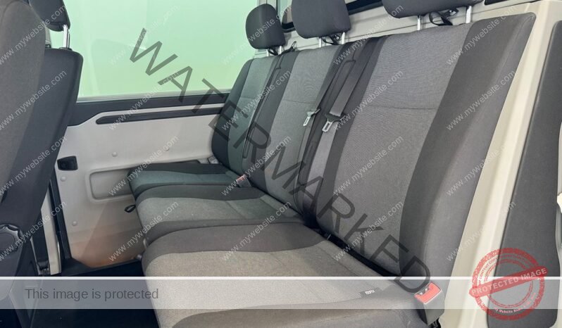 
								Volkswagen Transporter Kombi 2.0TDI 199cv 4M full									