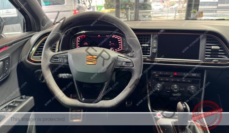 
								Seat Leon ST Cupra R 300 4Drive full									