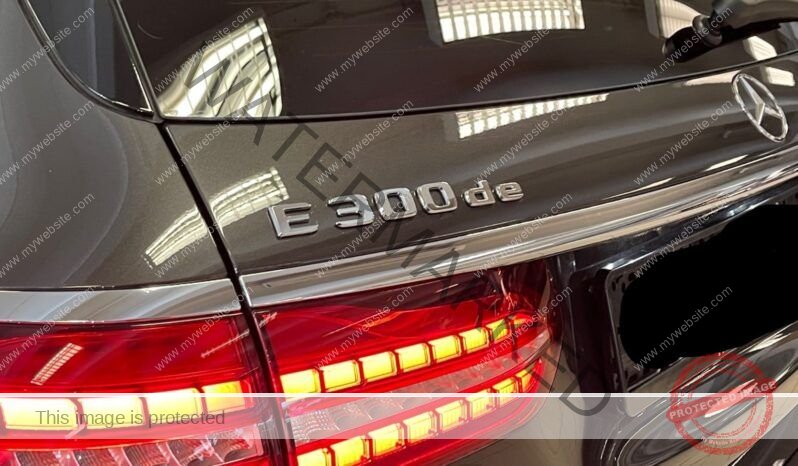 
								Mercedes-Benz Classe E 300th 4MATIC Norsk / AMG / Krok / Distronic / Nattpakke / Widesc. full									
