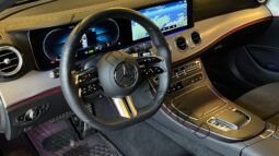 
										Mercedes-Benz Classe E 300th 4MATIC Norsk / AMG / Krok / Distronic / Nattpakke / Widesc. full									