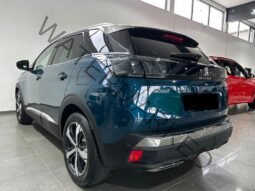 
										Peugeot 3008 Hybrid 225 GT full									