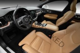 
										Volvo V60 T8 390cv AWD Inscription // Harman, Massage, Panorama full									