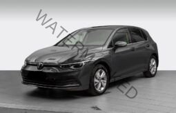 Volkswagen Golf 8 style hybride dsg