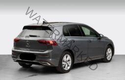 Volkswagen Golf 8 style hybride dsg