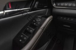 
										Mazda CX-30 2.0 186cv Hybride Cosmo au full									