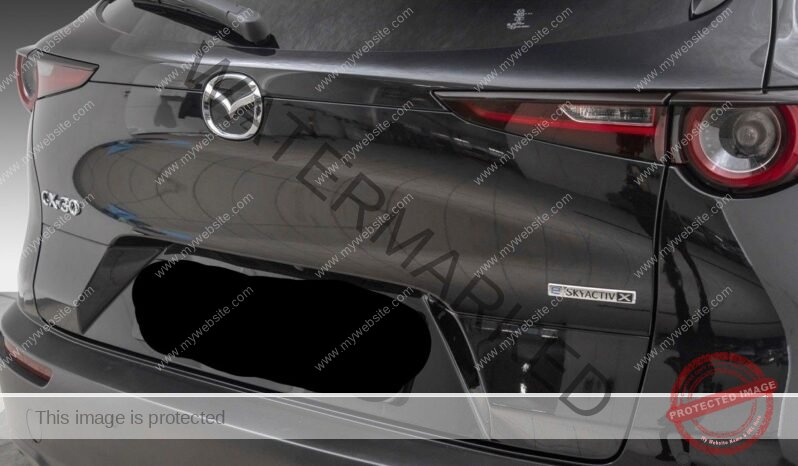 
								Mazda CX-30 2.0 186cv Hybride Cosmo au full									