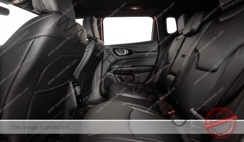 
								Jeep Compass 1.3 T4 PHEV 4Xe 240cv Mod S Attelage, Jantes hiver full									