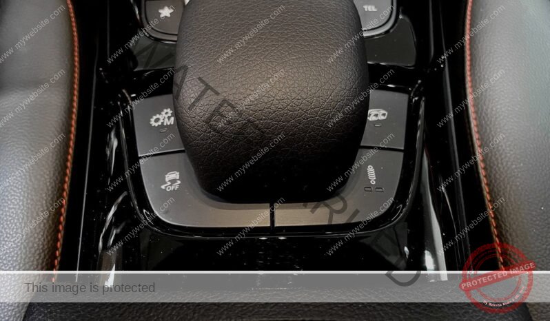 
								Mercedes-Benz CLA full									