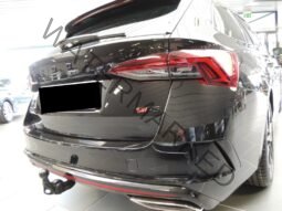 
										SKODA Octavia Combi RS full									