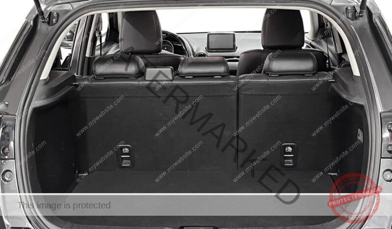 
								Mazda CX-3 full									