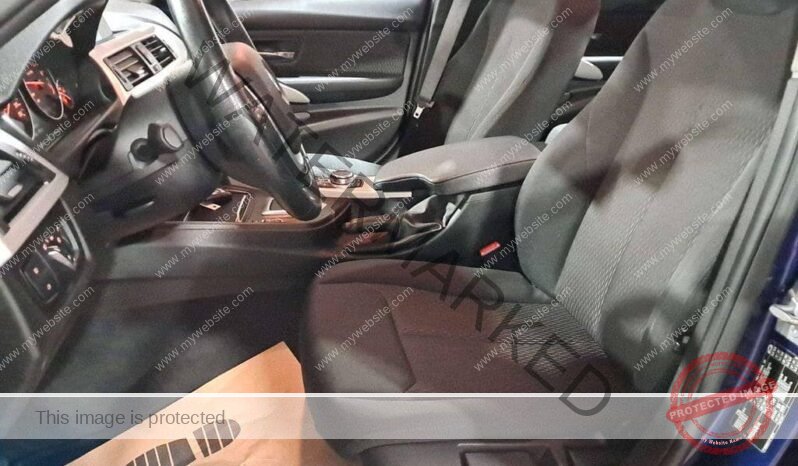
								BMW Série 318i full									