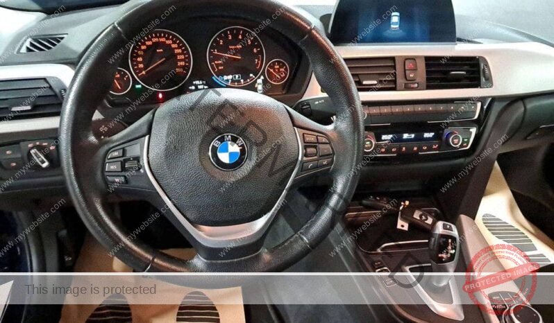 
								BMW Série 318i full									