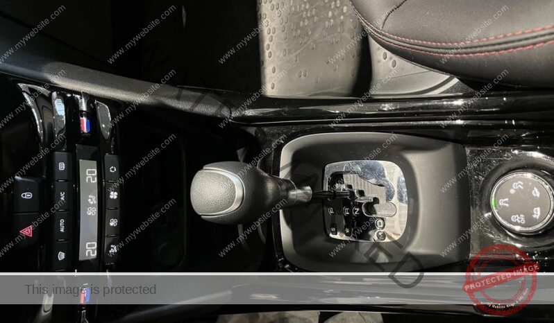 
								Peugeot 2008 1.2 Panorama PURETECH ACTIVE GT-LINE full									