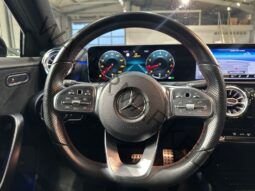 
										Mercedes-Benz A 200 AMG full									