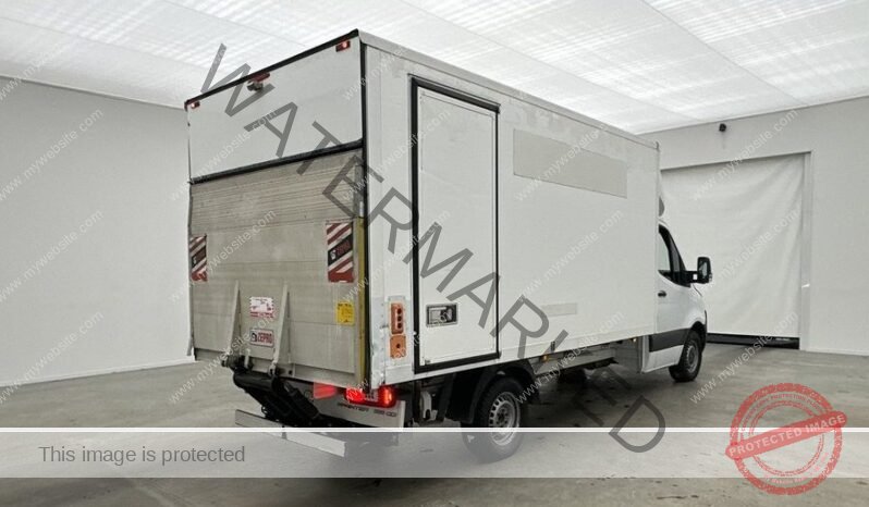 
								Mercedes-Benz Sprinter 316 RÉFRIGÉRATEUR Relevage arrière full									