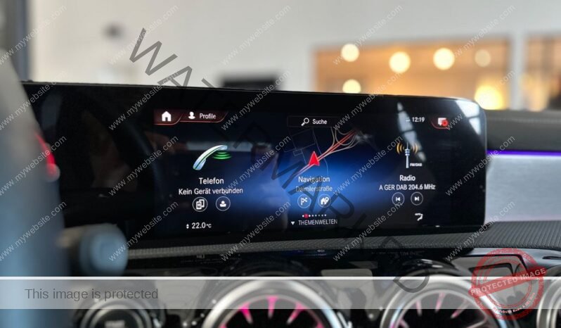 
								Mercedes-Benz CLA 250e AMG Night Pano full									