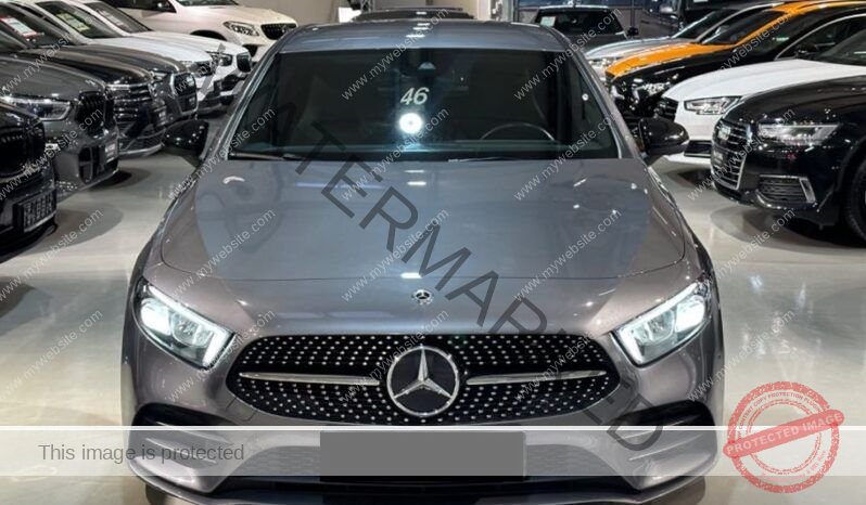 
								Mercedes-Benz A 200 AMG full									