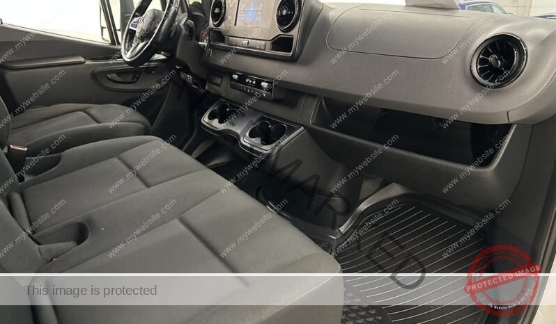 
								Mercedes-Benz Sprinter 316 RÉFRIGÉRATEUR Relevage arrière full									