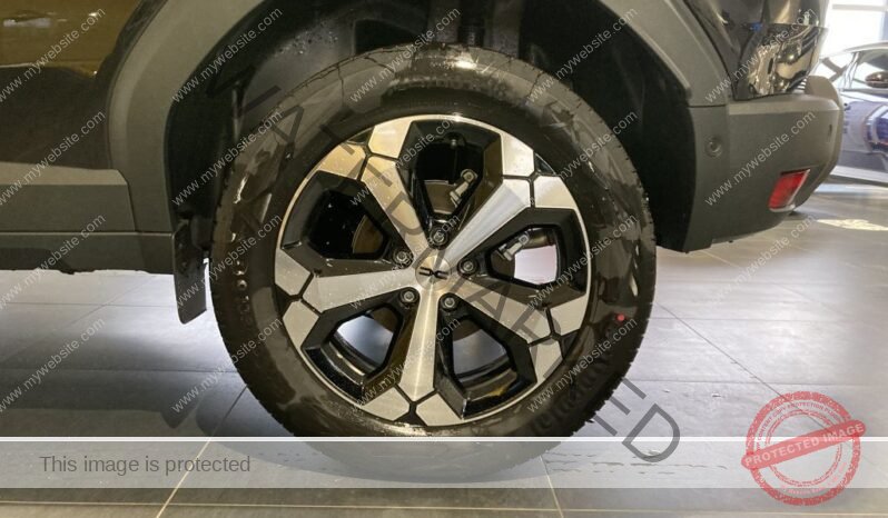 
								Dacia Duster Hybrid full									