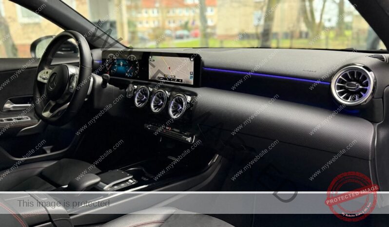 
								Mercedes-Benz A 180 AMG LINE NAVI KAMERA full									