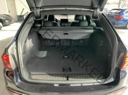 
										BMW 530d Touring Aut.M Sportpaket Panorama full									