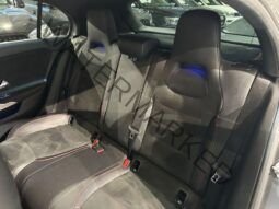 
										Mercedes-Benz A 200 AMG full									