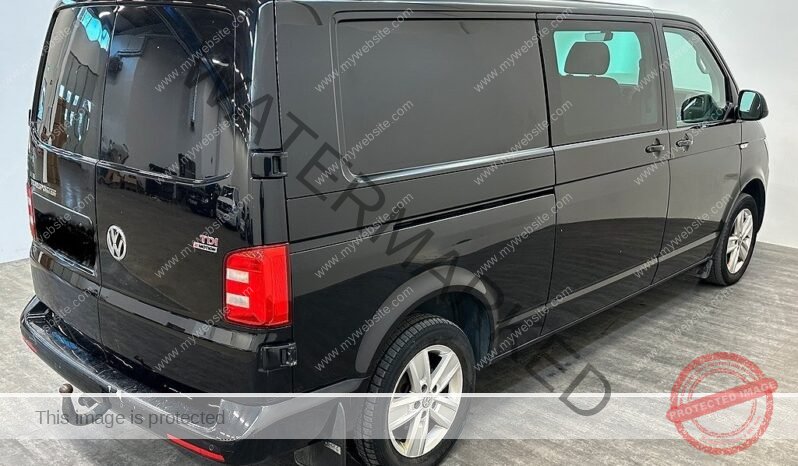 
								Volkswagen Transporter Kombi T32 2.0 TDI 4M full									