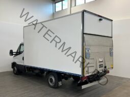 Iveco Daily 156HK Armoire de volume BG-Lyft avec télécommande