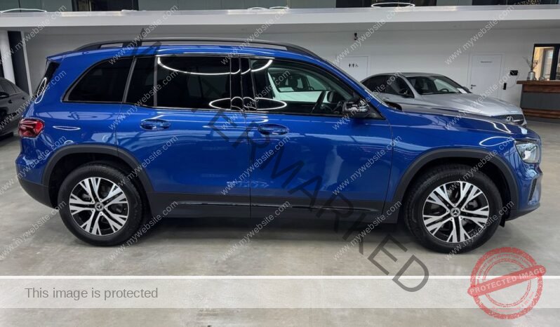 
								Mercedes-Benz GLB 220 4M Urban Night Kamera full									