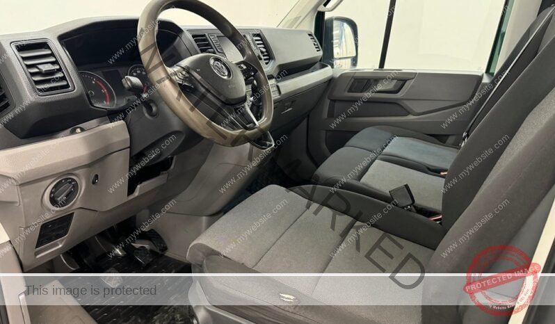 
								Volkswagen Crafter 35 2.0TDI full									