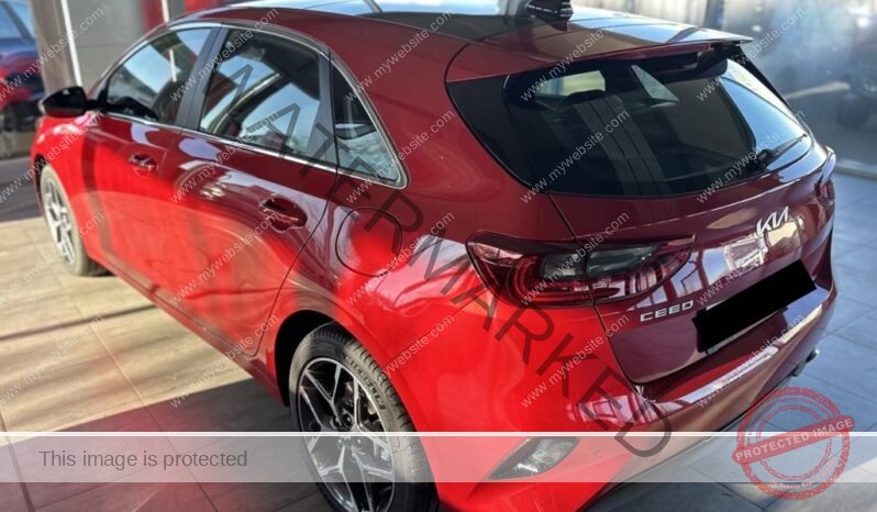 
								Kia ceed 1.5 T-GDI 140 Spirit full									