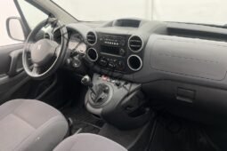 
										Peugeot Partner 1.6 New-Cambelt PDC 3 places full									
