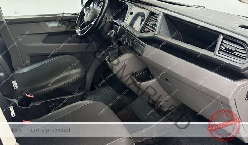 
								Volkswagen Transporter 2.0TDI 4M Long/Meublé/2xportes/D-chauffage full									