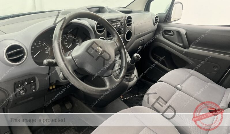 
								Peugeot Partner 1.6 New-Cambelt PDC 3 places full									