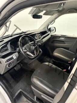 
										Volkswagen Transporter 2.0TDI 4M Long/Meublé/2xportes/D-chauffage full									