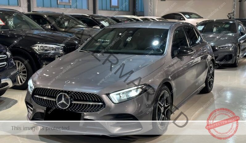 
								Mercedes-Benz A 200 AMG full									