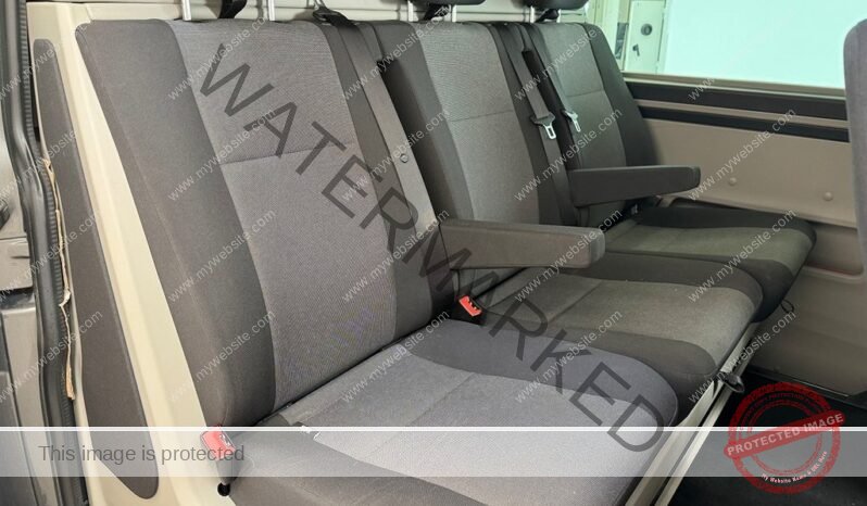 
								Volkswagen Transporter Kombi 2.0TDI 199cv 4M full									