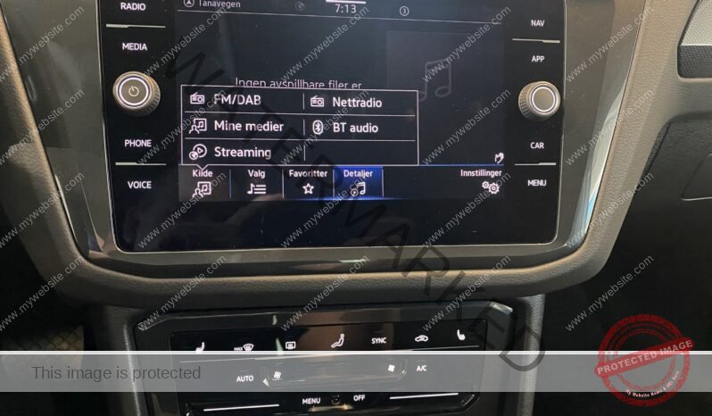 
								Volkswagen Touran 1.4 eHybrid 245ch Élégance full									