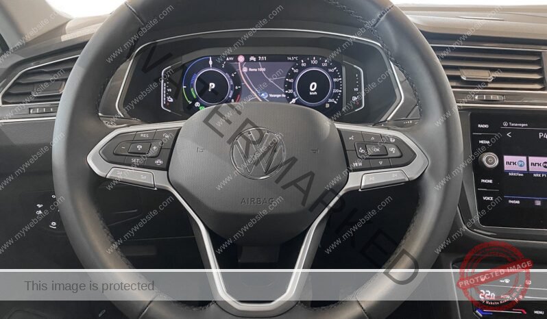 
								Volkswagen Touran 1.4 eHybrid 245ch Élégance full									