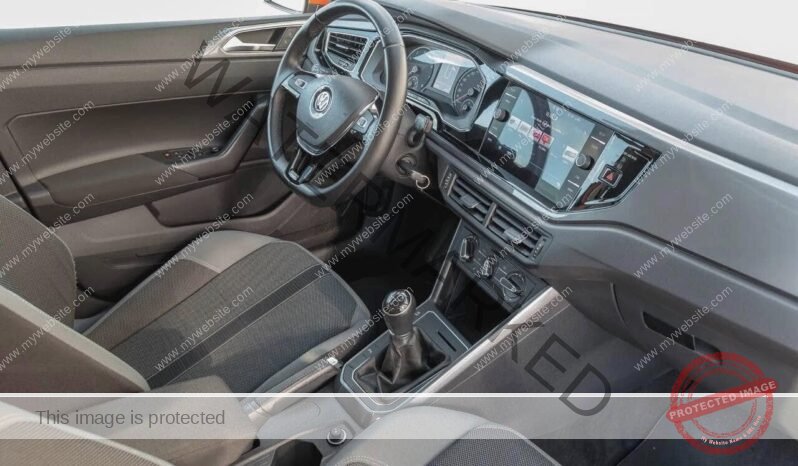 
								Volkswagen Polo 1.0 TSI Highline full									