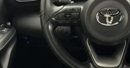 
										Toyota Yaris Cross full									