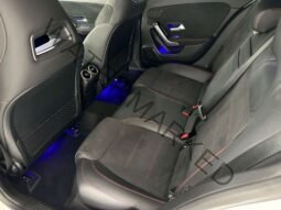 
										Mercedes-Benz Classe A 200 full									