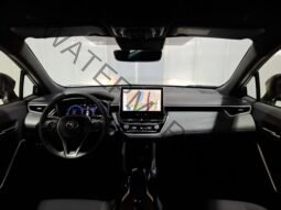 
										Toyota Corolla Cross 2.0 Hybrid full									