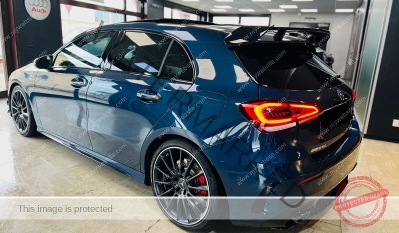 
								Mercedes-Benz A 35 AMG 4Matic full									