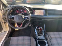 
										Volkswagen Golf GTI full									
