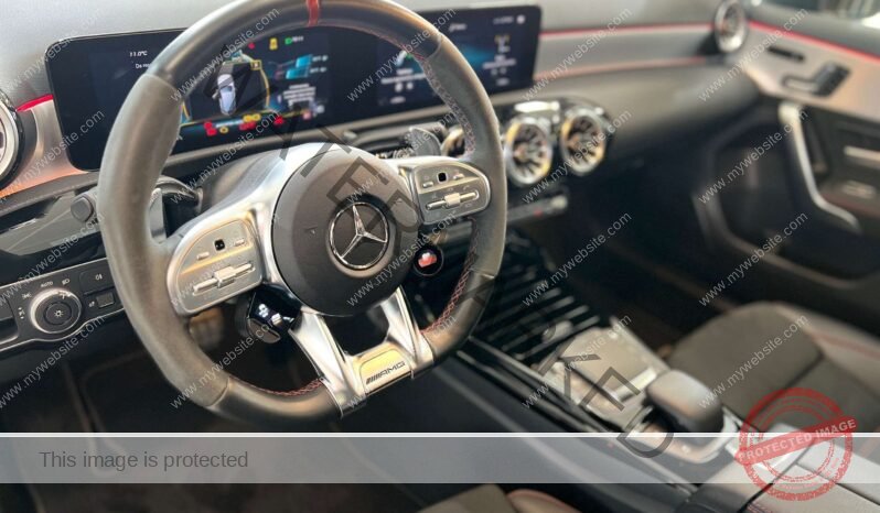 
								Mercedes-Benz A 35 AMG 4Matic full									
